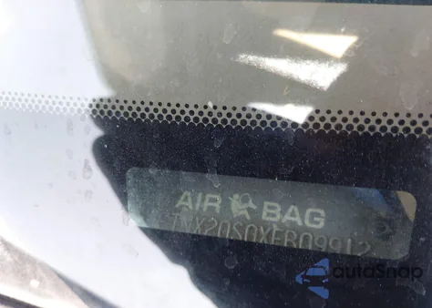 1999 Ford F-250 Lariat/Xl/Xlt z USA, uszkodzony, nr VIN 1FTNX20S0XEB09912